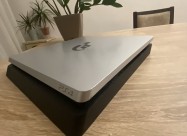 Sony Playstation 4 Slim