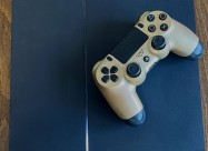 Се продава Playstation 4 1tb