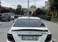 Se Prodava Mercedes 220 Diesel 2009 Amg Oprema 120